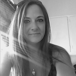 Meet your Posher, Jade